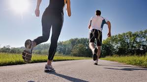 7 Manfaat Olahraga Lari Pagi untuk Kesehatan Tubuh