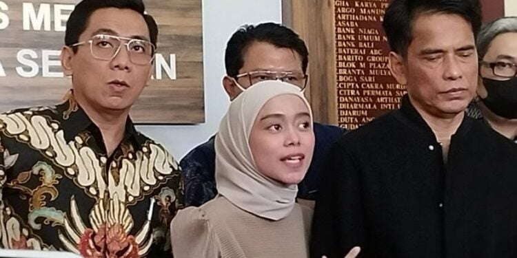 Leslar Damai! Netizen : Lesti Labil Nih 1 Leslar Damai