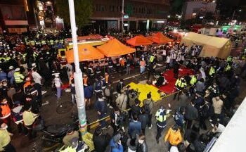 Kronologi Tragedi Itaewon: 149 Orang Tewas Termasuk 19 Orang Asing