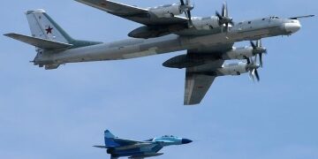 Naiki Armada Rusia, Pilot Kuba Cari Suaka AS