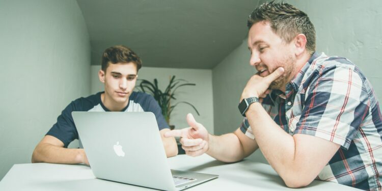 Ingin Menjadi Mentor? Ikuti 9 Cara Menjadi Mentor Yang Baik Ini! 1 cara menjadi mentor