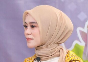 Gambar Pita Suara Lesti Rusak