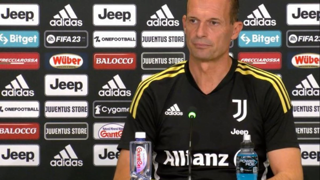 Pelatih Juventus Massimiliano Allegri Didesak Mundur oleh Suporter
