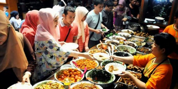 9 Kuliner Bandung Hits Malam Hari, Murah dan Enak