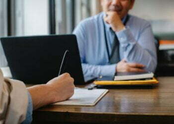 Cara Menjawab “Mengapa Anda Ingin Bekerja di Perusahaan Kami?” dan 3 Contoh Jawaban