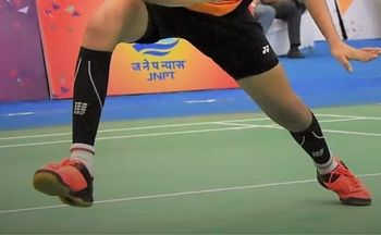 8 Rekomendasi Sepatu Bulutangkis dengan Kualitas Terbaik