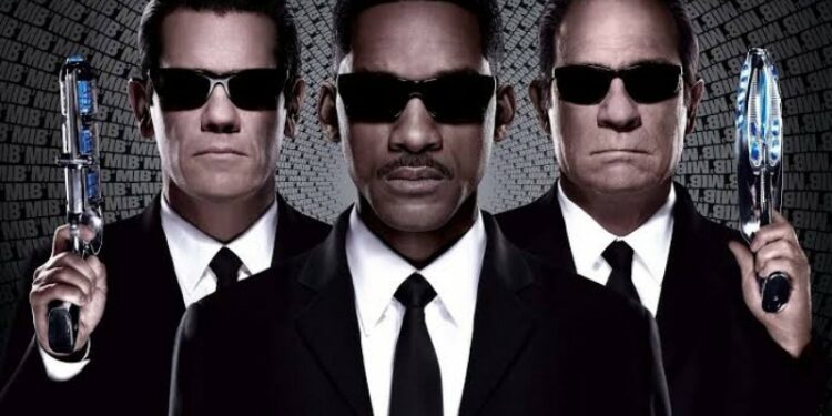 Film Man in Black 3: Sinopsis Lengkap Sampai Tamat 1 Film Man in Black 3: Sinopsis Lengkap Sampai Tamat