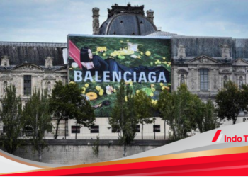 Iklan Balenciaga dianggap Eksploitasi Anak: Dapatkan Protes Keras Hingga Dituntut Rp392 Miliar 1 Iklan Balenciaga dianggap Eksploitasi Anak: Dapatkan Protes Keras Hingga Dituntut Rp392 Miliar
