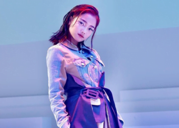 Fuji Utami di Jakarta Fashion Week