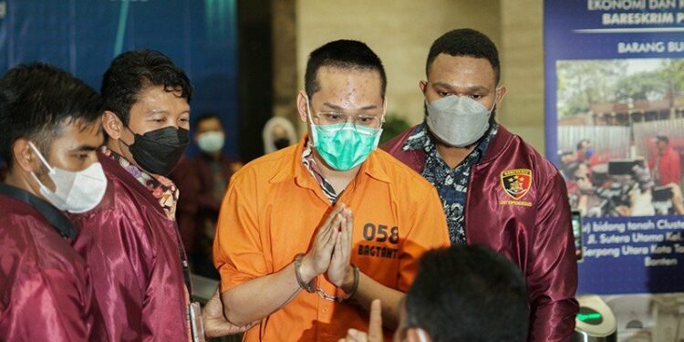 Vonis Indra Kenz Cuma 10 Tahun, Korban Pun Tidak Mendapat Ganti Rugi