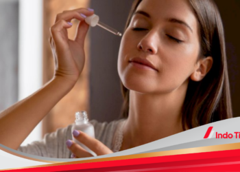 8 Rekomendasi Merek Serum Retinol Terbaik, Kulit Wajah Cerah Anti Penuaan Dini