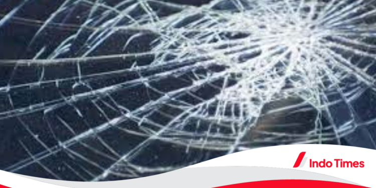 Kronologi Kecelakaan di KM 14 Tol JORR Arah Soetta, Mobil Ringsek