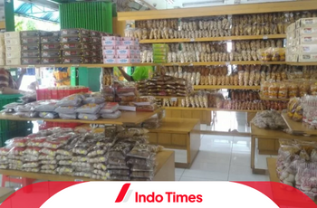 Bukan Hanya Sate, 10 Oleh Oleh Khas Madura Ini Sangat Legendaris