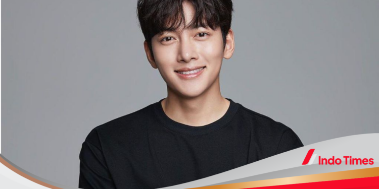 Disambut Para Fans, Intip Fakta Fan Meeting Ji Chang Wook di Jakarta. Catat Tanggalnya! 1 Disambut Para Fans, Intip Fakta Fan Meeting Ji Chang Wook di Jakarta. Catat Tanggalnya!