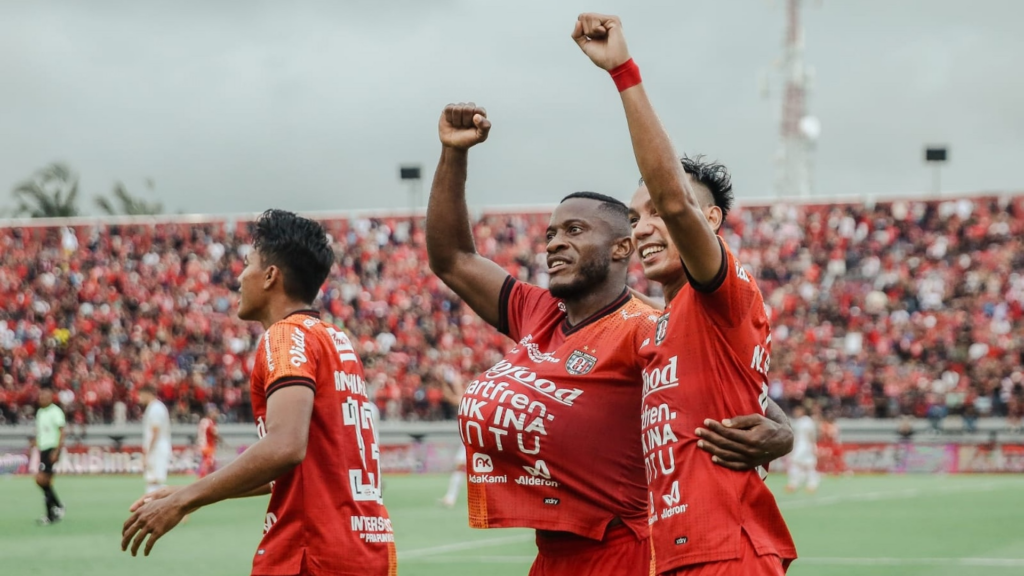 Bali United Unggul pada Laga Musim Lalu, PSM Pasrah Turun Ke Peringkat 2