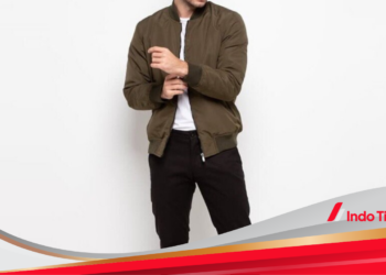 10 Rekomendasi Merek Jaket Bomber Terbaik alias Awet dengan Desain Super Cool!