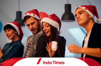 7 Inspirasi Outfit Natal Pria Tanpa Terkesan Kekanak-Kanakan