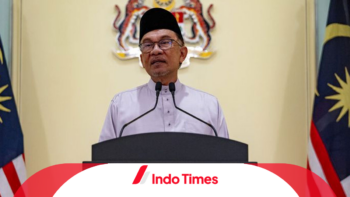 PM Malaysia Anwar Ibrahim Kunjungi Indonesia, Bicarakan Masalah TKI hingga Kerjasama Ekonomi dengan Jokowi 1 PM Malaysia Anwar Ibrahim Kunjungi Indonesia, Bicarakan Masalah TKI hingga Kerjasama Ekonomi dengan Jokowi