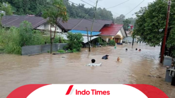 Banjir Bandang Rendam Kota Manado, Basarnas: 35 Personel dan 3 Perahu Karet Sudah Diturunkan