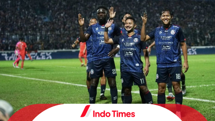Bus Arema FC Dilempari Batu Usai Laga Lawan PSS Sleman, Dua Pemain Singo Edan Terluka 1 Bus Arema FC Dilempari Batu Usai Laga Lawan PSS Sleman, Dua Pemain Singo Edan Terluka