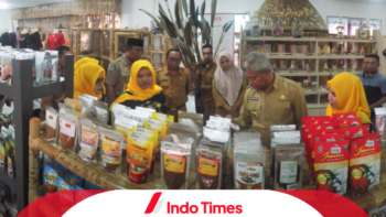 10 Rekomendasi Oleh Oleh Khas Ternate Terkenal Unik dan Menarik