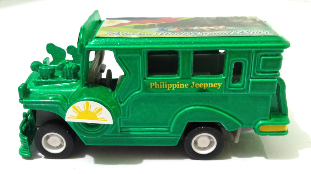 Oleh-oleh Khas Filipina Miniatur Jeepney