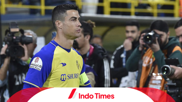 Apes! Usai Tersingkir dari Piala Super Arab Saudi, Jersey Ronaldo Diinjak Pendukung Al Ittihad 1 Apes! Usai Tersingkir dari Piala Super Arab Saudi, Jersey Ronaldo Diinjak Pendukung Al Ittihad