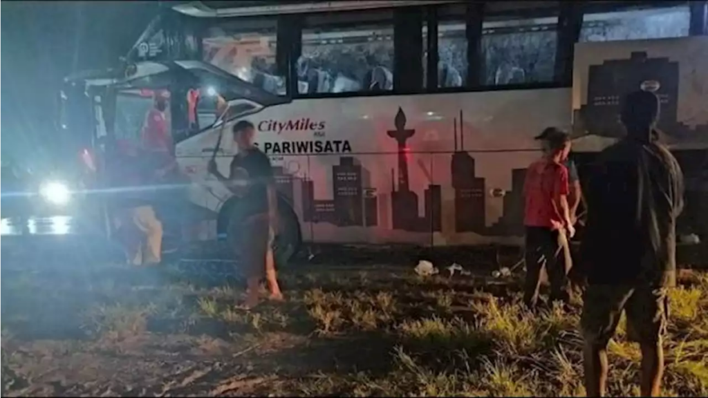 Kecelakaan bus pariwisata SMPN 3 Garut