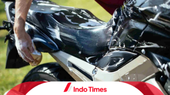 10 Rekomendasi Shampo Cuci Motor Terbaik 2023. Motor Makin Kinclong!