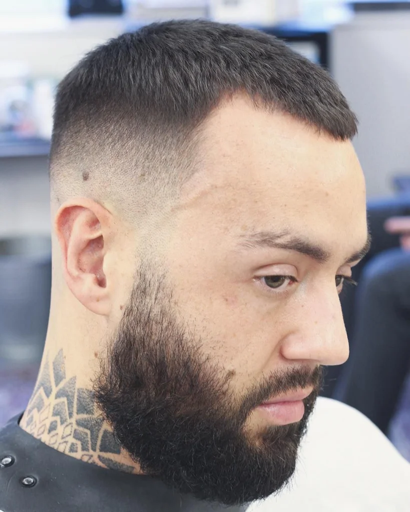 16 Variasi Buzz Cut Haircut: Serba-serbi dan Rekomendasi 15 Variasi Buzz Cut Haircut || Hairline Buzz Cut