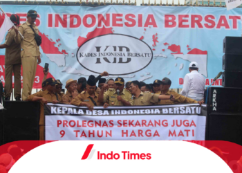 Demo Kades di GBK Tuntut Kenaikan Dana Desa Sebesar Rp77 Triliun