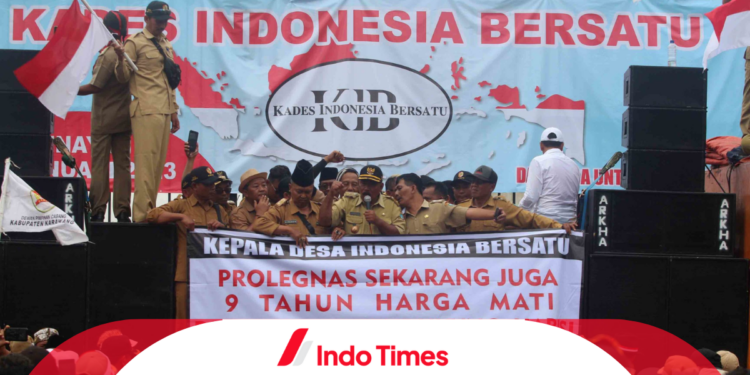 Demo Kades di GBK Tuntut Kenaikan Dana Desa Sebesar Rp77 Triliun 1 Demo Kades di GBK Tuntut Kenaikan Dana Desa Sebesar Rp77 Triliun