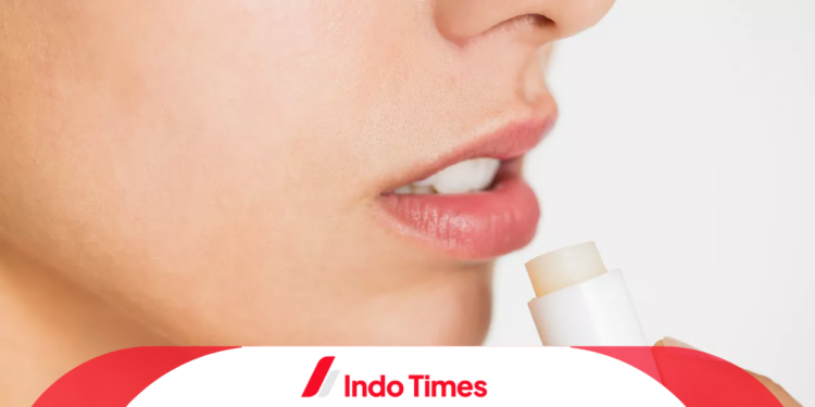 Viral! Ini Dia 10 Rekomendasi Lip Serum Untuk Memerahkan Bibir Paling Recommended 1 Viral! Ini Dia 10 Rekomendasi Lip Serum Untuk Memerahkan Bibir Paling Recommended