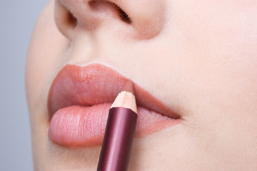 Panduan Memilih Lipstik yang Tahan Lama dan Tidak Luntur Paling Mudah
