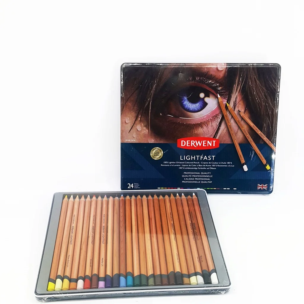 Derwent Lightfast || Merk Pensil Warna yang Bagus