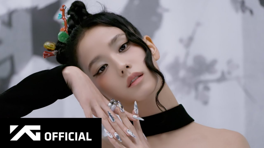 MV Flower Menandai Debut Solo Jisoo Blackpink