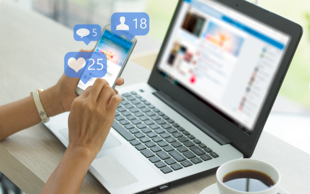 Admin Media Sosial || Macam-Macam Kerja Sampingan Untuk Mahasiswa