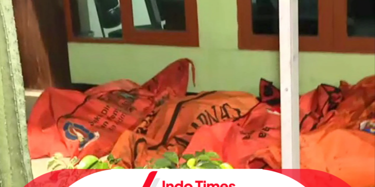 Korban Kebakaran Depo Pertamina Plumpang: 342 Mengungsi, Jumlah Korban Tewas Bertambah 1 Korban Kebakaran Depo Pertamina Plumpang: 342 Mengungsi, Jumlah Korban Tewas Bertambah