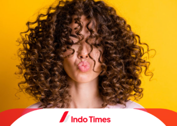 10 Rekomendasi Produk Minyak Rambut Untuk Rambut Keriting. Anda Pilih yang Mana?