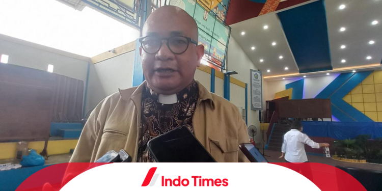 Ingin Berantas Human Trafficking, Romo Paschal Dipolisikan oleh Pejabat BIN Kepri 1 Ingin Berantas Human Trafficking, Romo Paschal Dipolisikan oleh Pejabat BIN Kepri