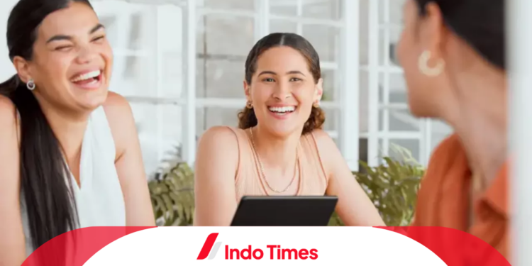 Apa Itu Social Butterfly? Ini 8 Keuntungan Memiliki Kepribadian Ini 1 Apa Itu Social Butterfly? Ini 8 Keuntungan Memiliki Kepribadian Ini