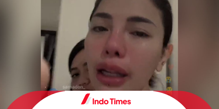 Artis Kontroversial Nikita Mirzani Nangis-nangis Saat Live Streaming, Mengaku Sedih dan Sakit Hati dengan Perlakuan Antonio Dedola