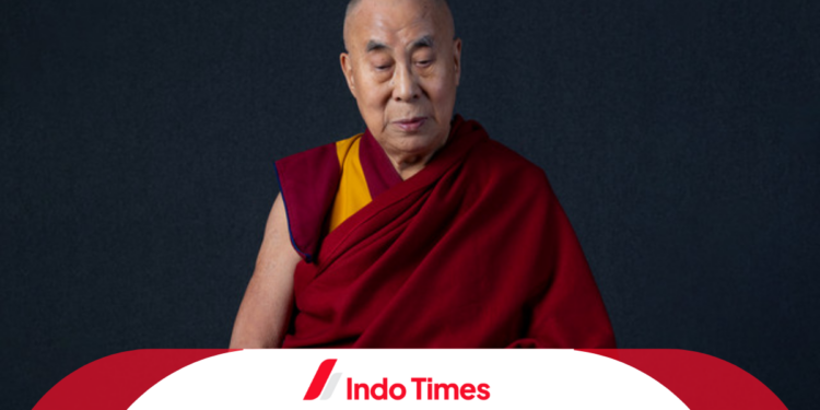 Dalai Lama Minta Maaf, Buntut Beredarnya Video Isap Lidah Pada Bocah Laki-laki 1 Dalai Lama Minta Maaf, Buntut Beredarnya Video Isap Lidah Pada Bocah Laki-laki