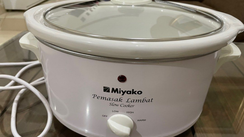 Miyako SC-400 Slow CookerMiyako SC-400 Slow Cooker | Slow Cooker Terbaik untuk MPASI 