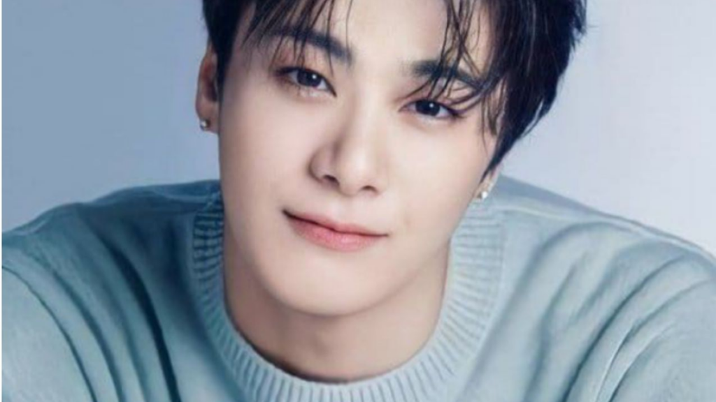 Moonbin member boyband K-Pop ASTRO 