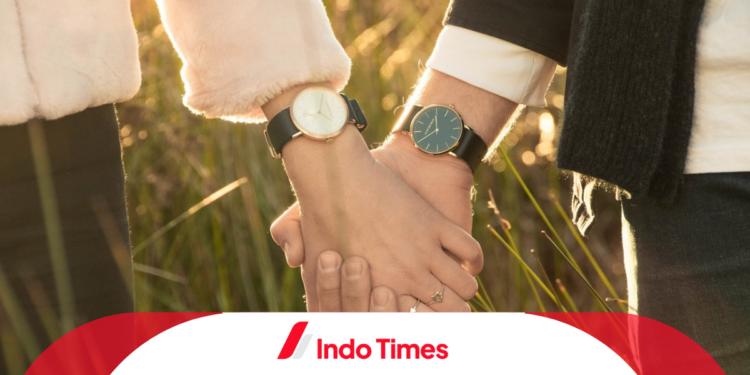 10 Rekomendasi Jam Tangan Couple Terbaik Tahun 2023 1 10 Rekomendasi Jam Tangan Couple Terbaik Tahun 2023