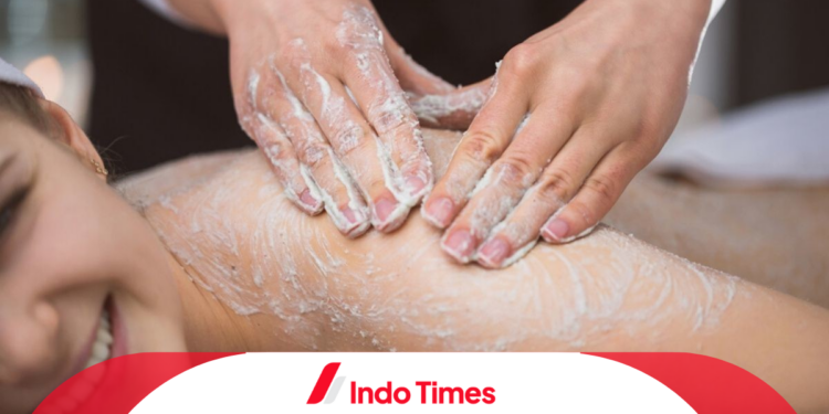 Merk Lulur Badan Terbaik: 10 Rekomendasi Produk Ini Tak Hanya Bikin Mulus Kulit Juga Menjadi Lebih Cerah 1 Merk Lulur Badan Terbaik: 10 Rekomendasi Produk Ini Tak Hanya Bikin Mulus Kulit Juga Menjadi Lebih Cerah