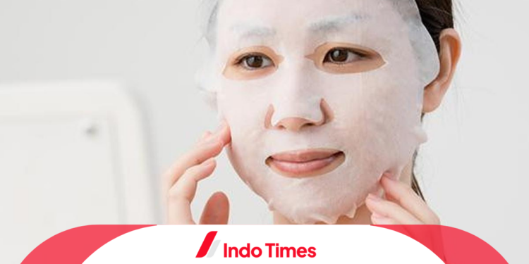 10 Rekomendasi Merk Sheet Mask Terbaik yang Paling Laris di Pasaran. Auto Glowing dan Kinclong!