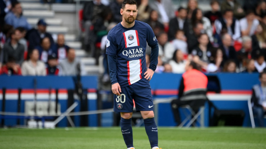 Paris Saint-Germain hukum Lionel Messi