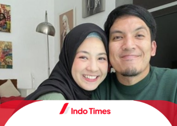 Terlihat Baik-Baik Saja, Kabar Desta Gugat Cerai Natasha Rizki Hebohkan Netizen 5 Terlihat Baik-Baik Saja, Kabar Desta Gugat Cerai Natasha Rizki Hebohkan Netizen